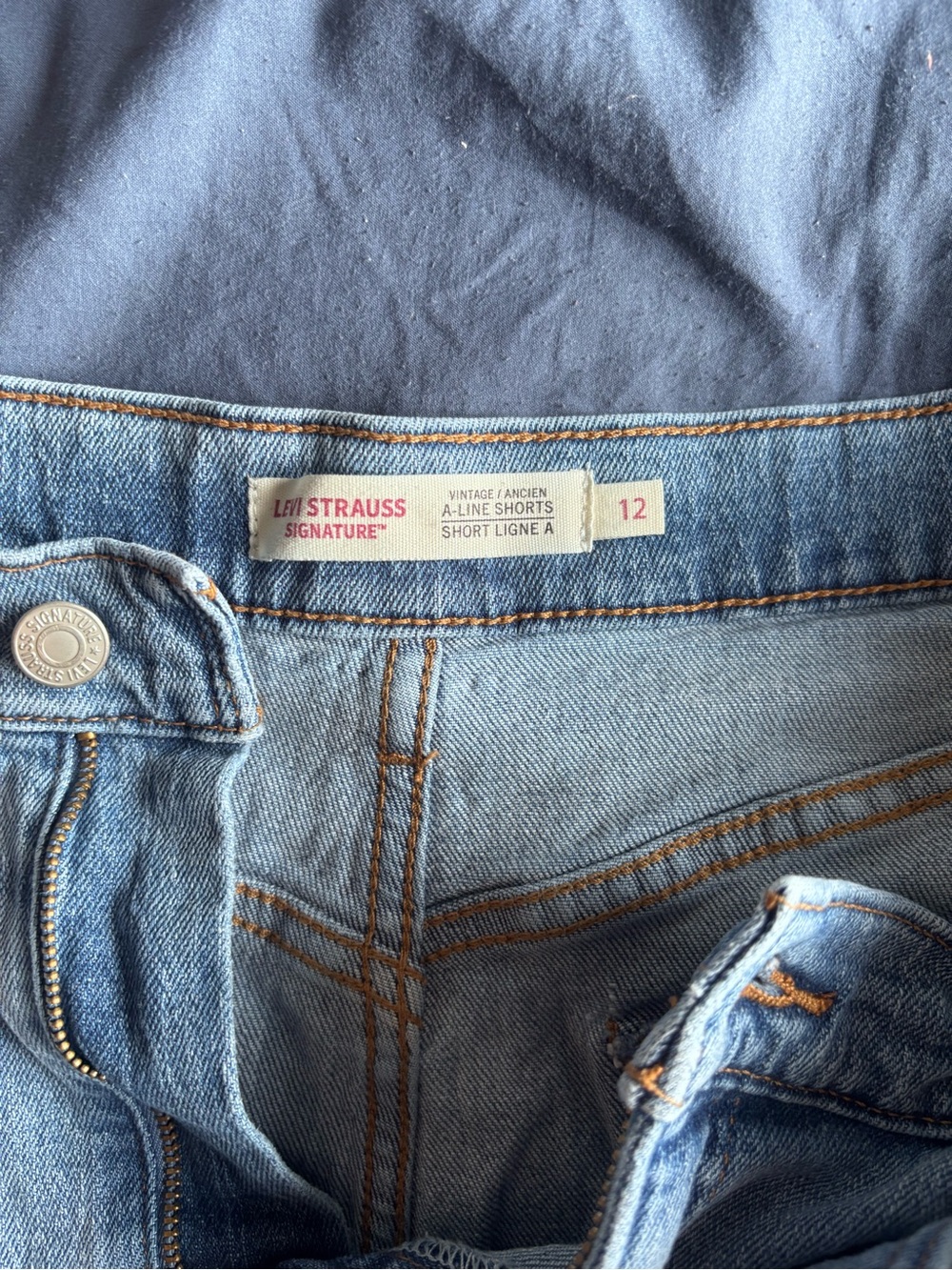 Levi's Light Blue Rolled Hem Denim Shorts - Picture 2 of 4